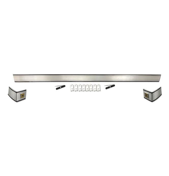 1973-80) Rear Cab Molding Set - Chevrolet